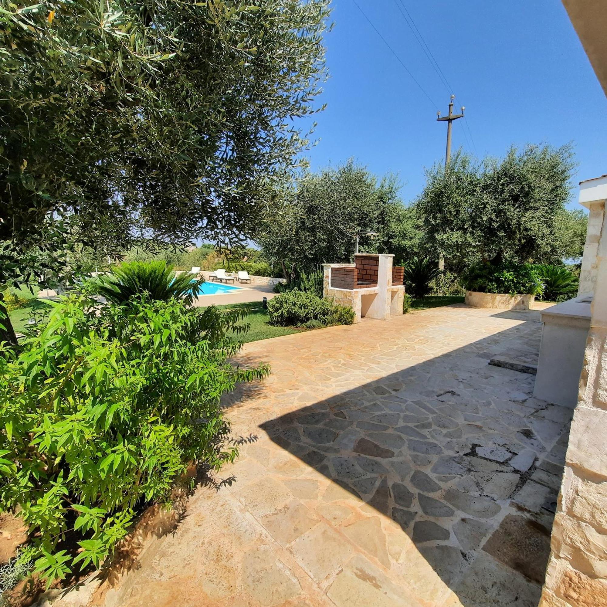 Villa Mest Pepp Monopoli Exteriér fotografie