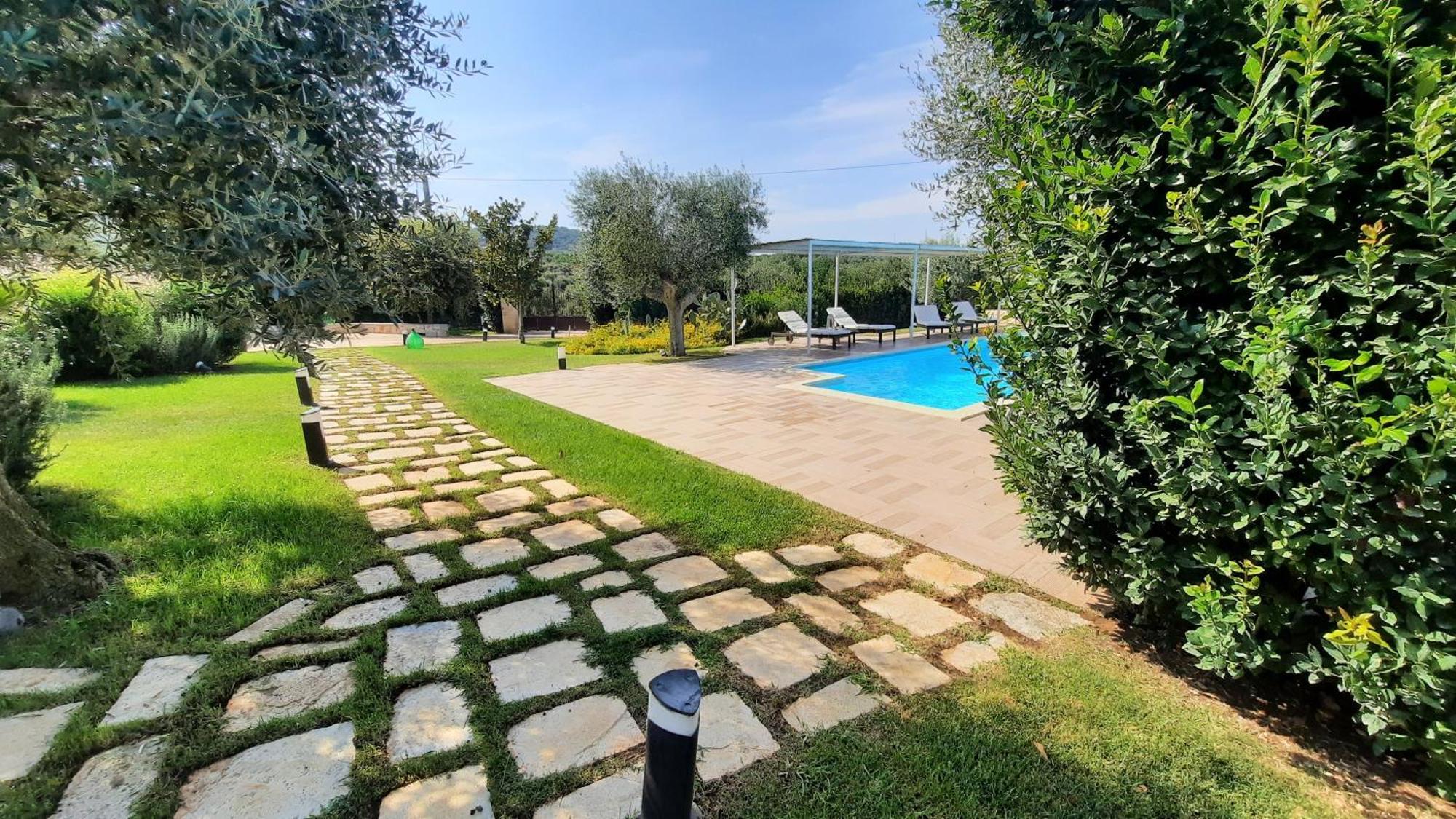 Villa Mest Pepp Monopoli Exteriér fotografie